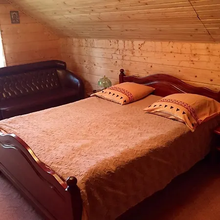 Деревянный коттедж Pidstromom Микуличин