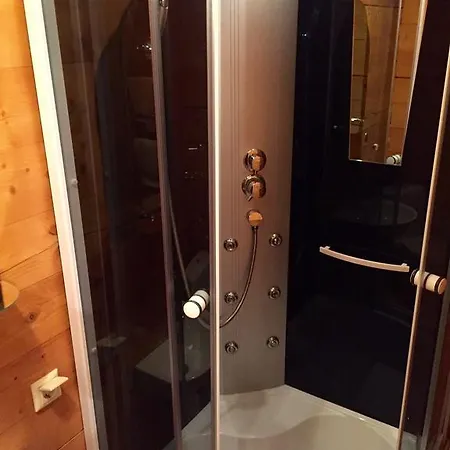 Pidstromom Mykulytschyn