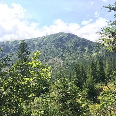 Lodge Pidstromom Mykulychyn